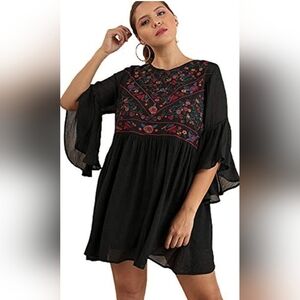 Umgee Boho Floral Embroided Magdalena Dress With Bell Sleeves Large.